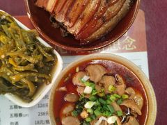 -周肥肠(江油总店)