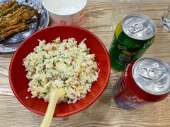 炒饭-江城燕子大排档(江汉路步行街店)
