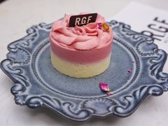 -RGF(巨鹿路店)