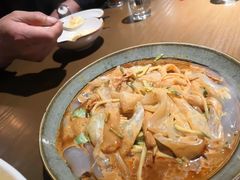 -梧桐树下(云锦世家店)