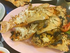 -J Daeng Seafood