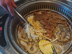 -佰烧海鲜烤肉火锅自助(世茂国际广场店)