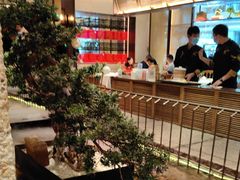 -十二粤味·顺德菜·烧鹅点心(五四广场店)