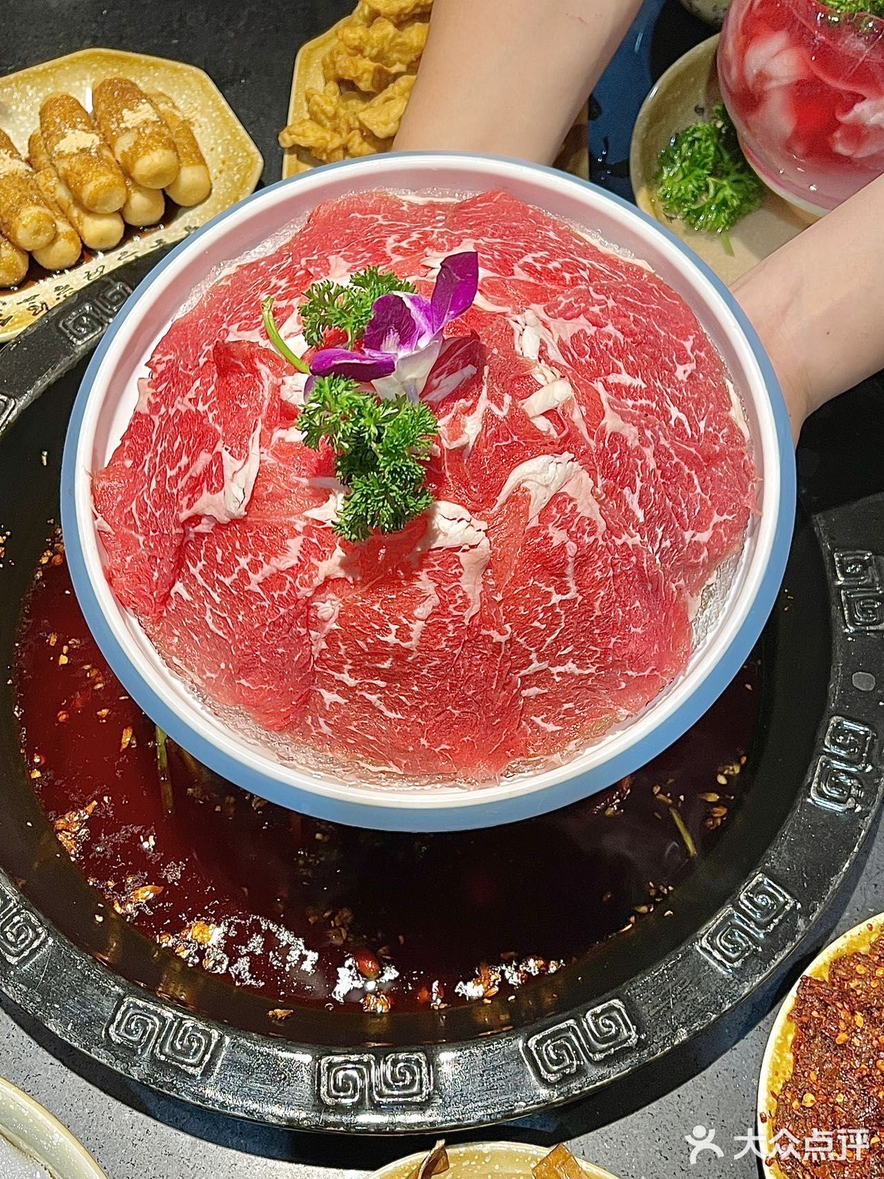 你可以永远相信居民楼下的老火锅！