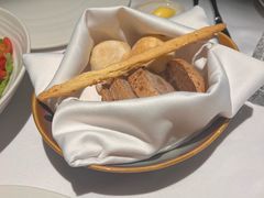 -Erman岩烧牛排(虹桥南丰城店)
