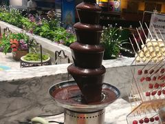 巧克力瀑布-火锅岛潮牌自助餐厅(天津天佑城店)