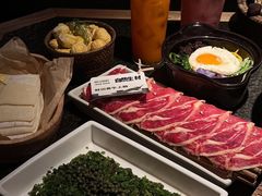 -三出山火锅(南京万象天地店)