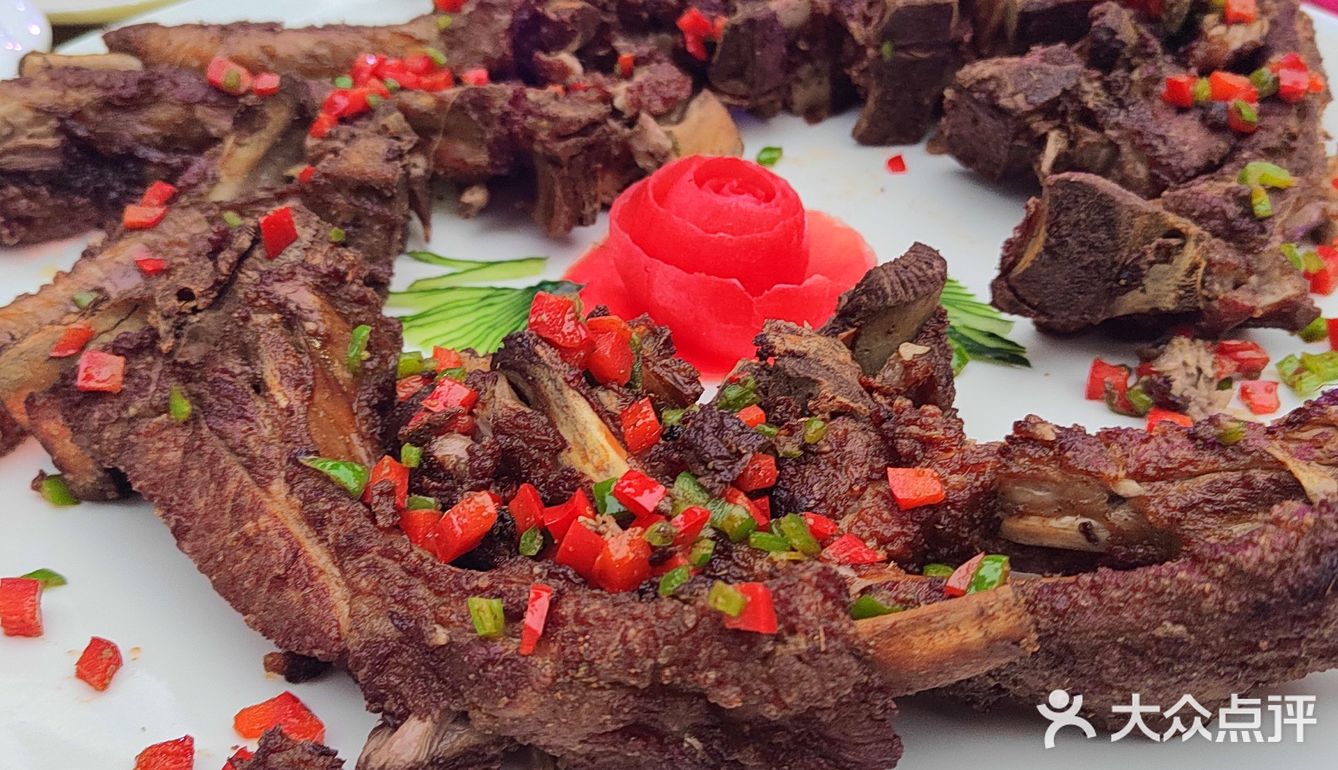 一口酥烂红烧肉的幸福