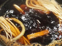 -呷哺呷哺(新世界百货望京店)