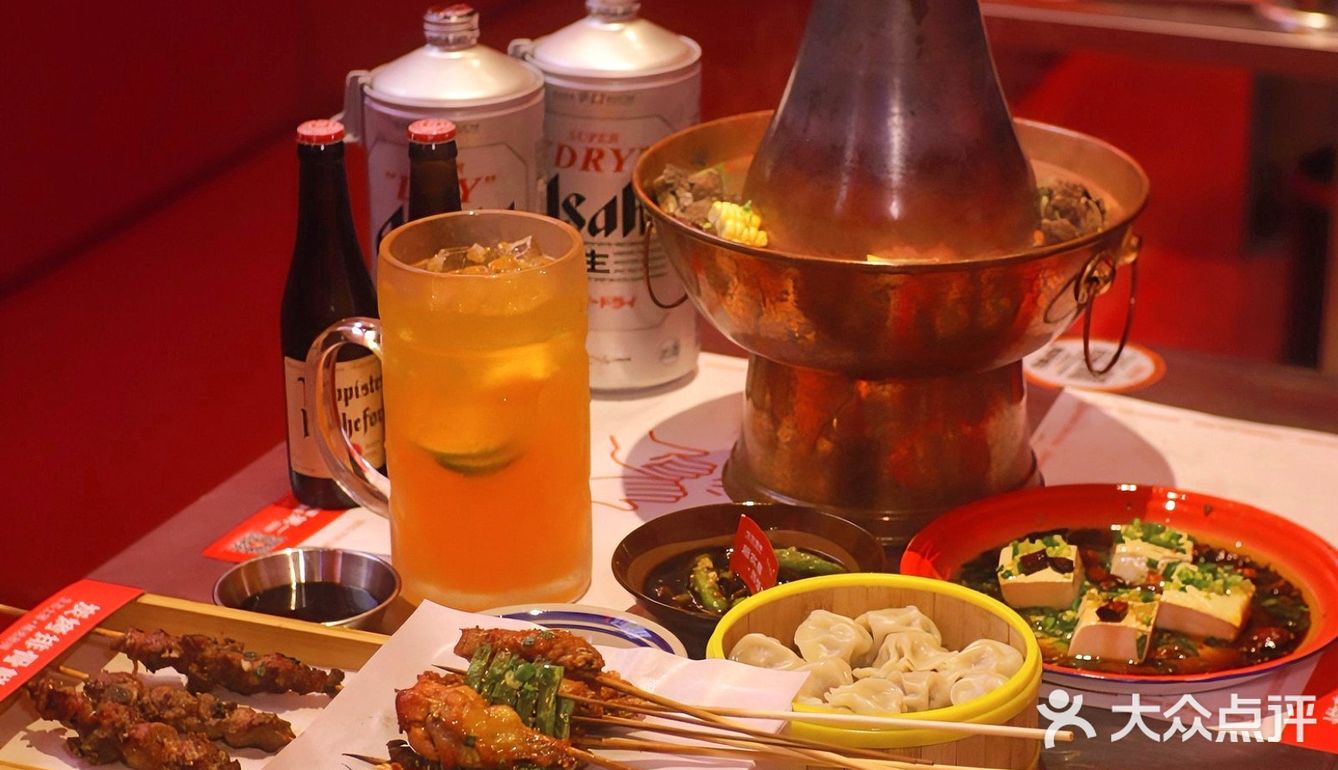 在福州！在福州！属于年轻人的赛博朋克风烧烤店！ 