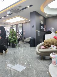 -藤野造型烫染·漂发