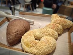 -奈雪的茶(亨特国际广场店)