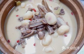 Water Chestnut Stewed Duck