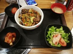 -炼火烤肉店