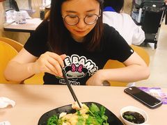 盯着口水鸡-章氏(车站北路店)