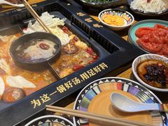 -老牌坊云南鱼豆花火锅(爱建店)