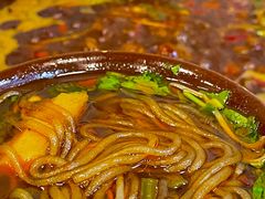 -黄潇洒老火锅(九眼桥宏济巷店)
