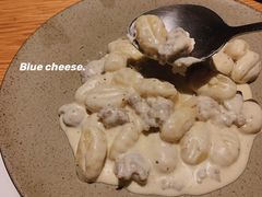 土豆面配香肠蓝乳酪酱-La Tavernetta(Bar à Vin)(乌鲁木齐路店)