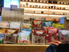 -猫的天空之城概念书店(苏州平江店)