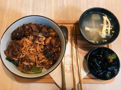 无敌卤肉饭-春风·有糖(崇宁路店)