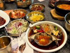 -草家酱蟹炭火烤肉店(珲春南路一店)