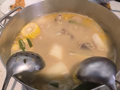 -肥仔文澳门猪骨煲(南京西路店)