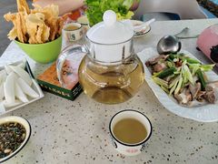-墨脱石锅椰子鸡•海鲜糟粕醋(榆亚路店)