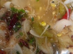 -姚姚酸菜鱼·金戈戈香港豉油鸡(喜荟城联名店)