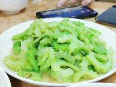 清炒苦瓜-武夷山土菜馆(水晶森林晶尚名苑店)