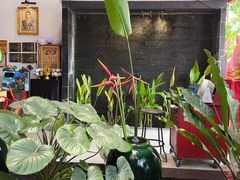 -Naughty Nuri’s Phuket