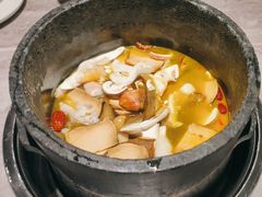 -野·大山里野生菌石锅土鸡(益田假日店)