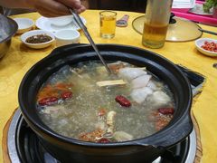 -濠轩阁特色生蚝火锅(水湾路店)
