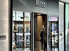 -百年港湾奥特莱斯(香炉礁店)