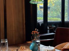 -Carbon莫卡哆·意大利复古集市餐厅(杭州大厦店)