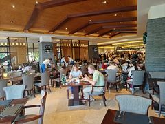 -三亚湾海居铂尔曼度假酒店