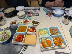 -韩香福烤肉庄园(荣成店)
