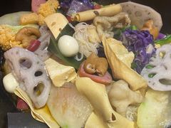 -万记麻辣烫国展总店