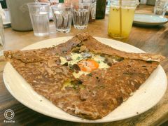 鸡蛋蘑菇熏肉荞麦可丽饼-RAC BAR(安福路店)