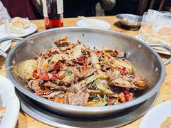 主打的干锅鸭头-安诚居干锅鸭头(八角店)
