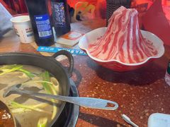 -赵美丽·重庆社区火锅·直营店(火车东站·中豪国际店)