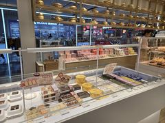 -好利来(曲江龙湖店)