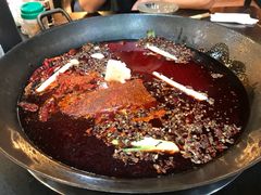 -星鸿社重庆老火锅(燃灯寺分店)