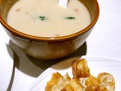 老济南甜沫-闫府私房菜·百年鲁菜(恒隆店)