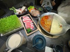 -湊湊火锅·茶憩(打浦桥日月光店)