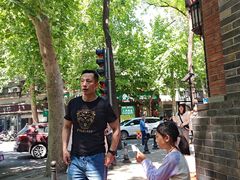 -鲁南仔·滕州炒鸡(经三路店)