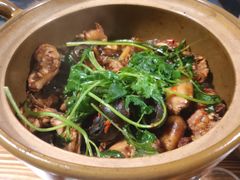 -食爺炭炉鸡煲·烧烤