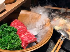 -三出山火锅(南京万象天地店)