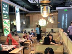 大堂-顺德公广东猪肚鸡·煲仔饭(白石洲店)