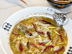 -渔语鱼新川菜Bistro(万象天地店)