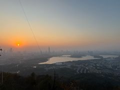 -紫金山山顶公园
